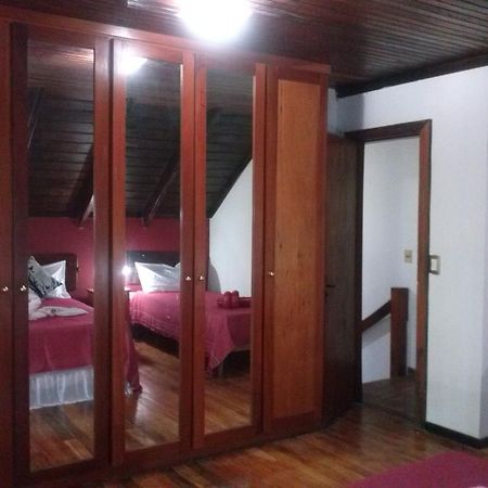 Petit Hotel Caraguata Пуерто Игуасу Екстериор снимка