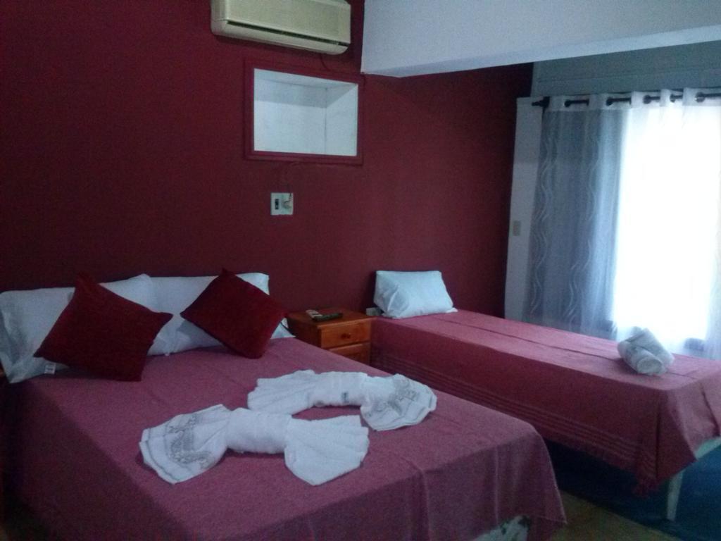 Petit Hotel Caraguata Пуерто Игуасу Екстериор снимка