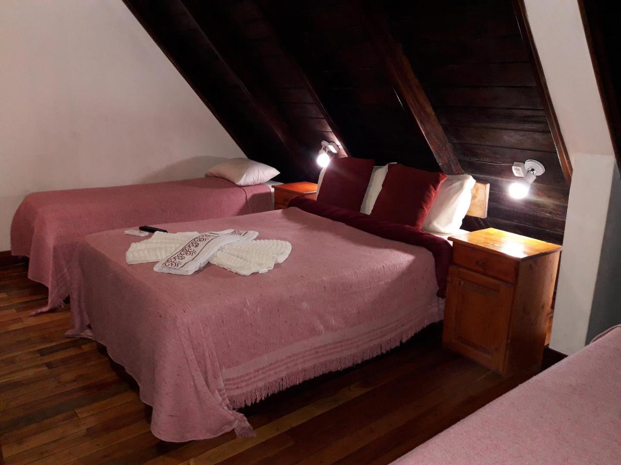 Petit Hotel Caraguata Пуерто Игуасу Екстериор снимка